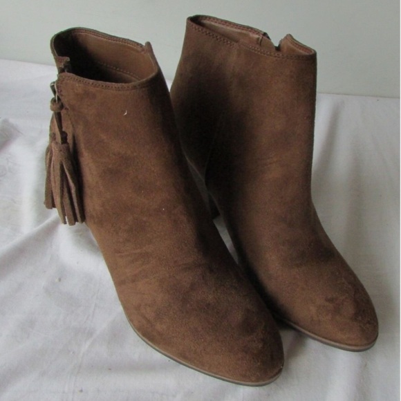 Merona Brown Suede Ankle Booties with Side Tassel Zipper & Stacked Heel Size 8.5 - Picture 4 of 5